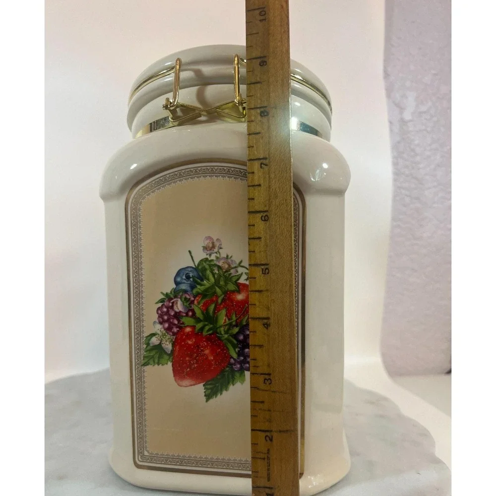 Vtg Lg Knotts‎ Berry Farm Ceramic Canister Cookie Jar Fruit Design Gold Accents